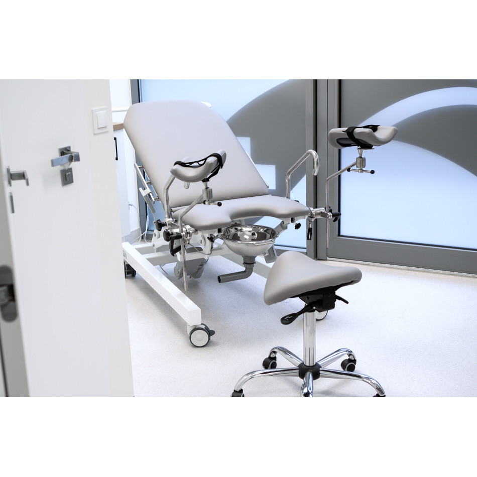 Mars - Treatment and examination chair for urological examination